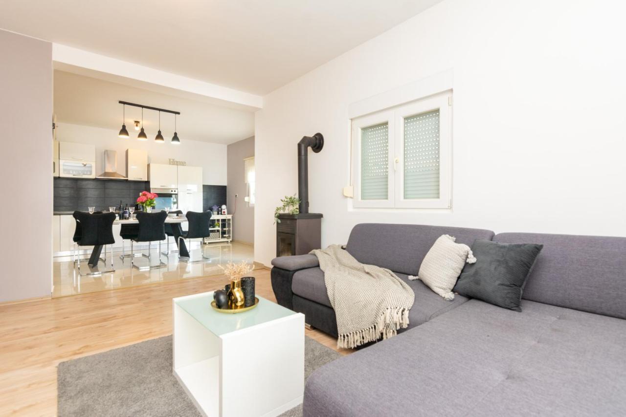 Holiday Home Bibano Бибине Екстериор снимка