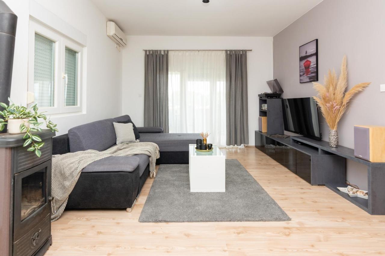 Holiday Home Bibano Бибине Екстериор снимка